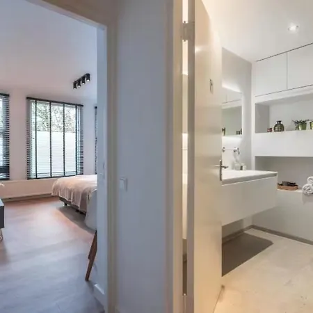 Apartment De Tulp Luxury - Free Parking! Amsterdam