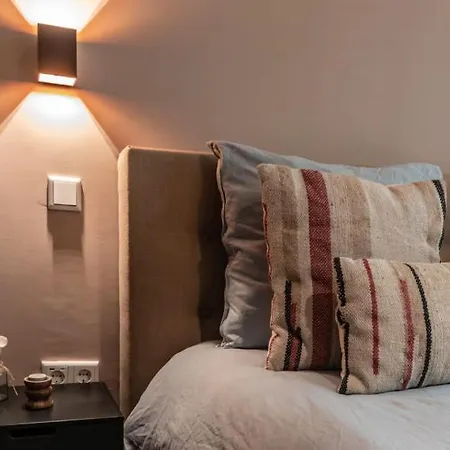 De Tulp Luxury - Free Parking! Apartment
